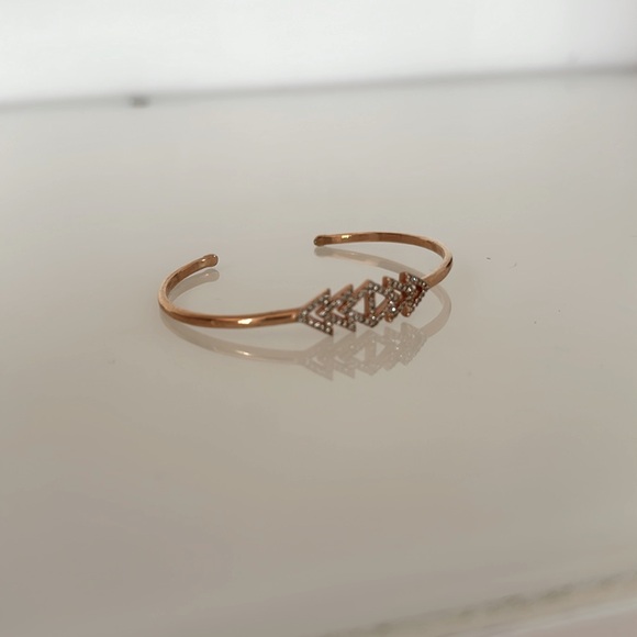 5 for $25 // Bundle of 3 Stella and Dot bracelets - Picture 4 of 10